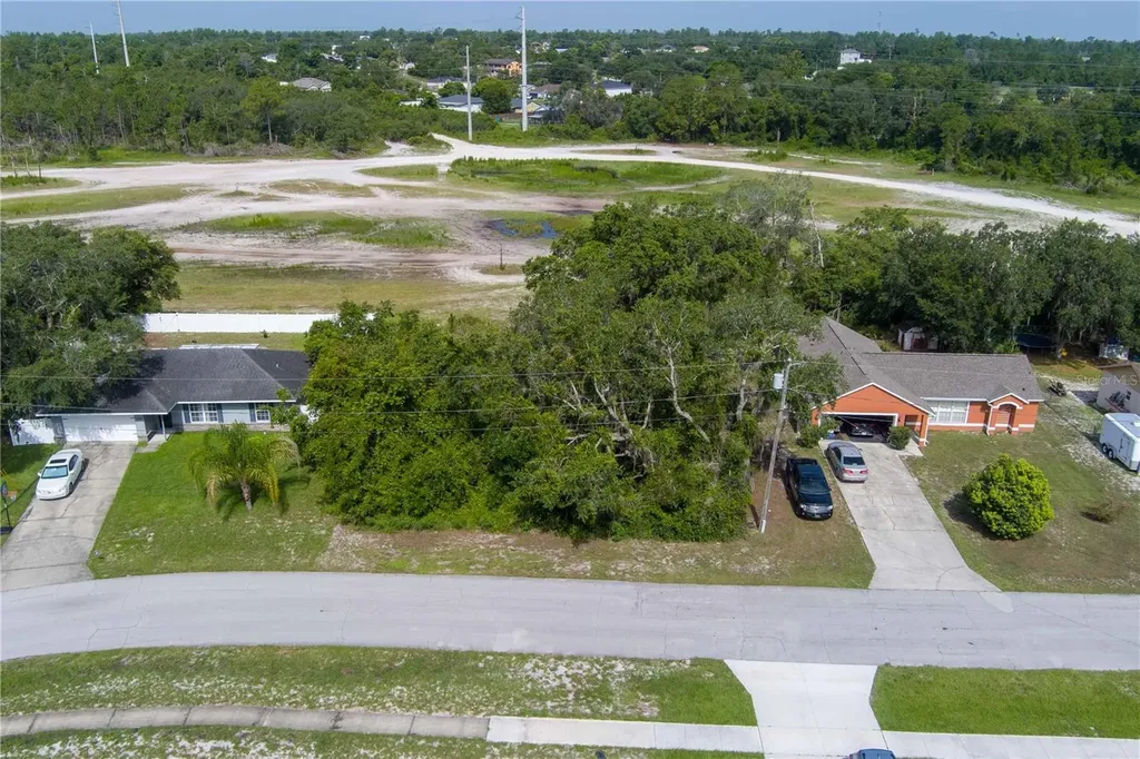 2599 Hillview Circle Deltona FL 32725