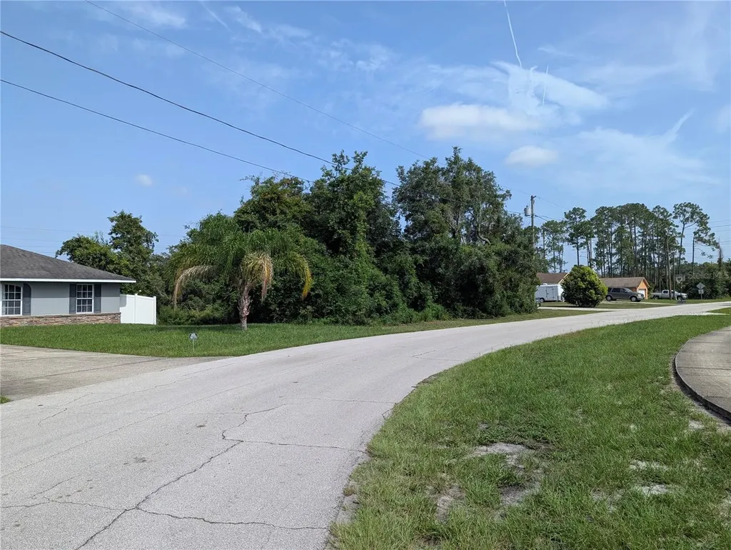 2599 Hillview Circle Deltona FL 32725