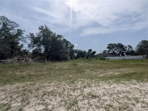 2599 Hillview Circle Deltona FL 32725