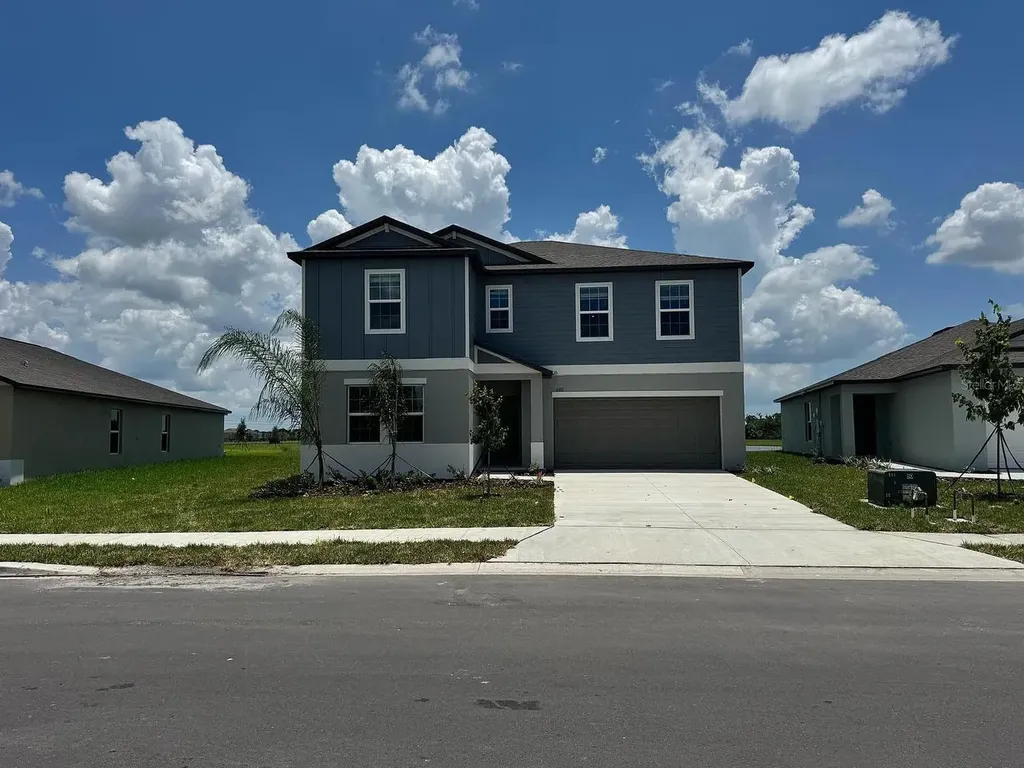 6011 Blue Paloma Palmetto FL 34221