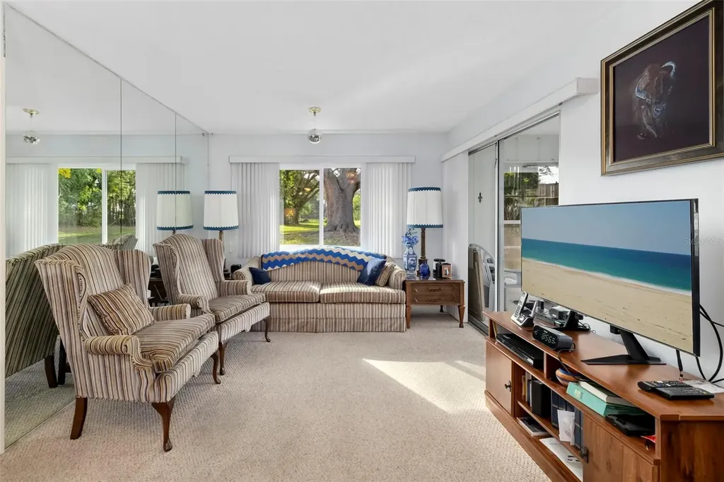 4586 Mohican Trail Sarasota FL 34233