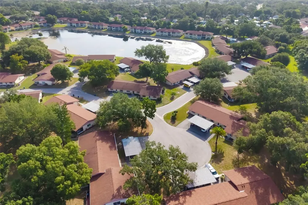 4586 Mohican Trail Sarasota FL 34233