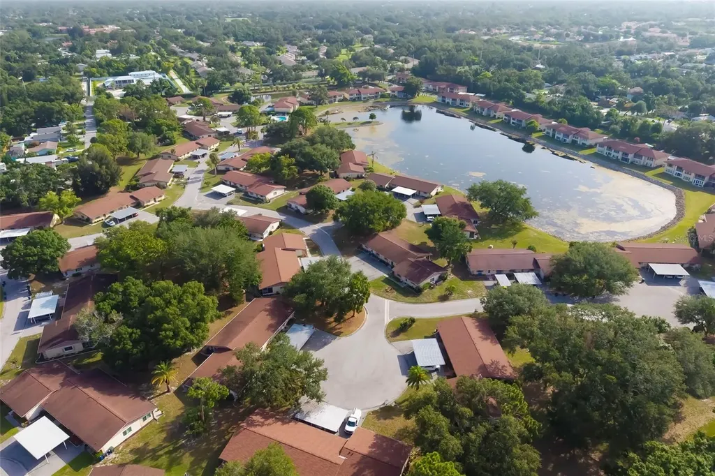 4586 Mohican Trail Sarasota FL 34233