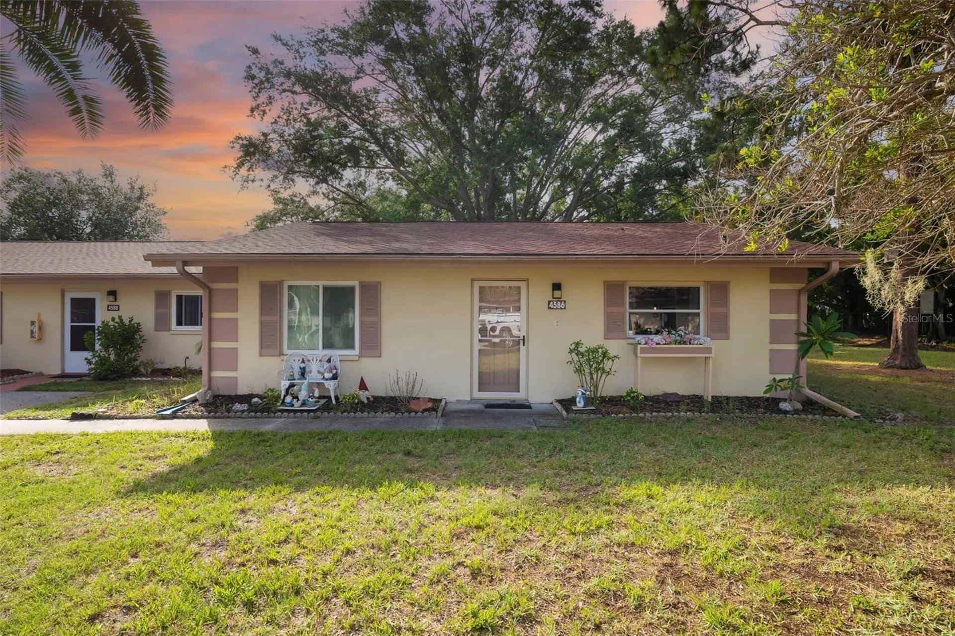 4586 Mohican Trail Sarasota FL 34233