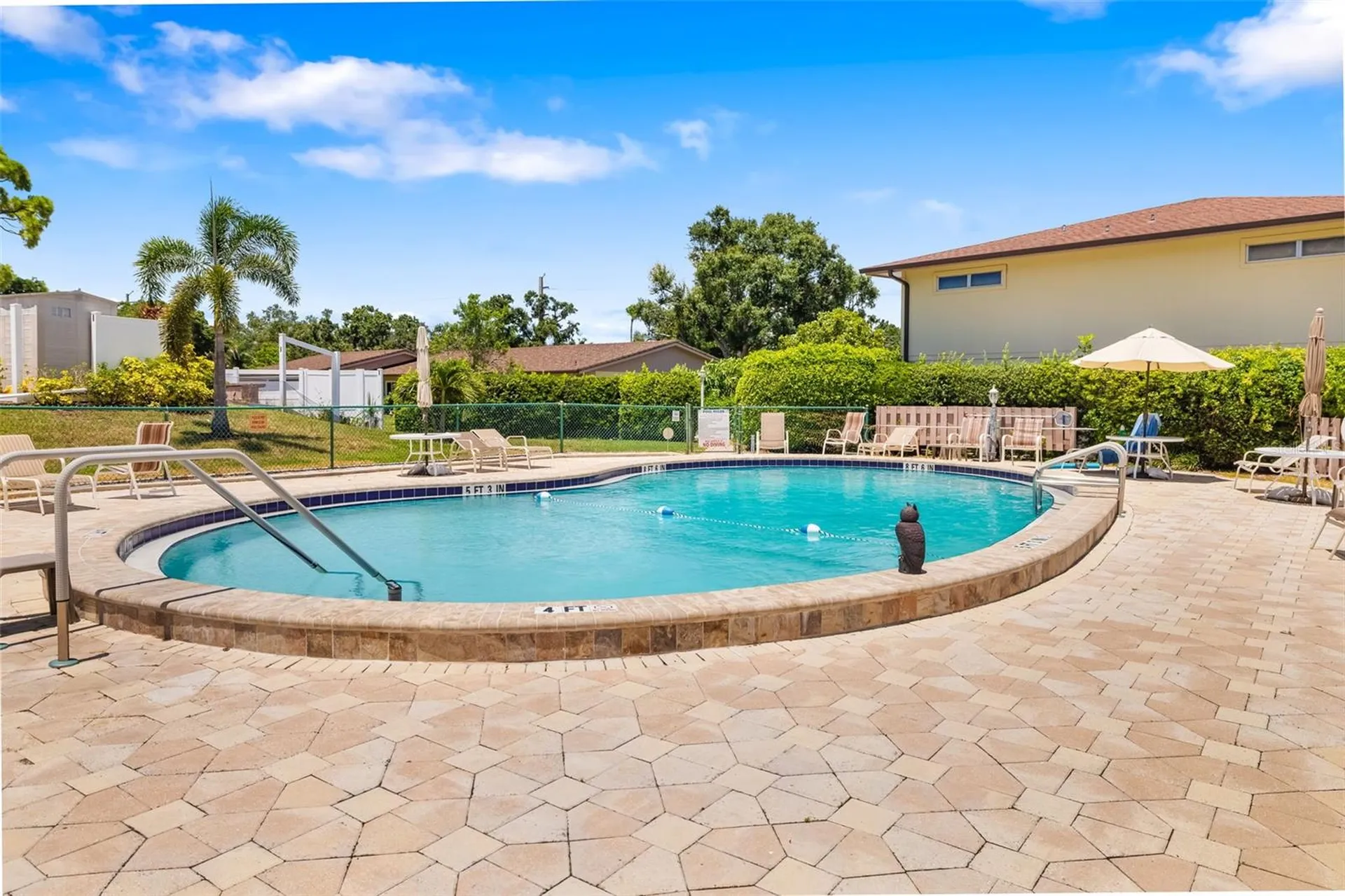 4586 Mohican Trail Sarasota FL 34233