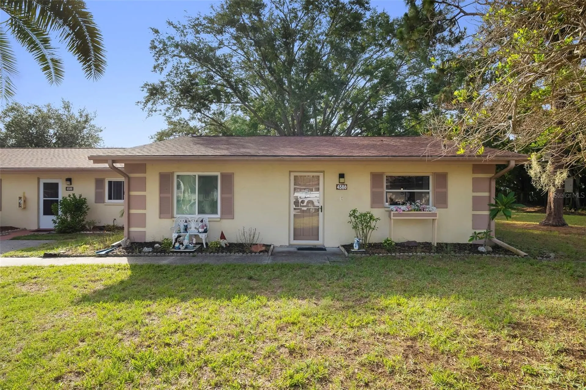 4586 Mohican Trail Sarasota FL 34233