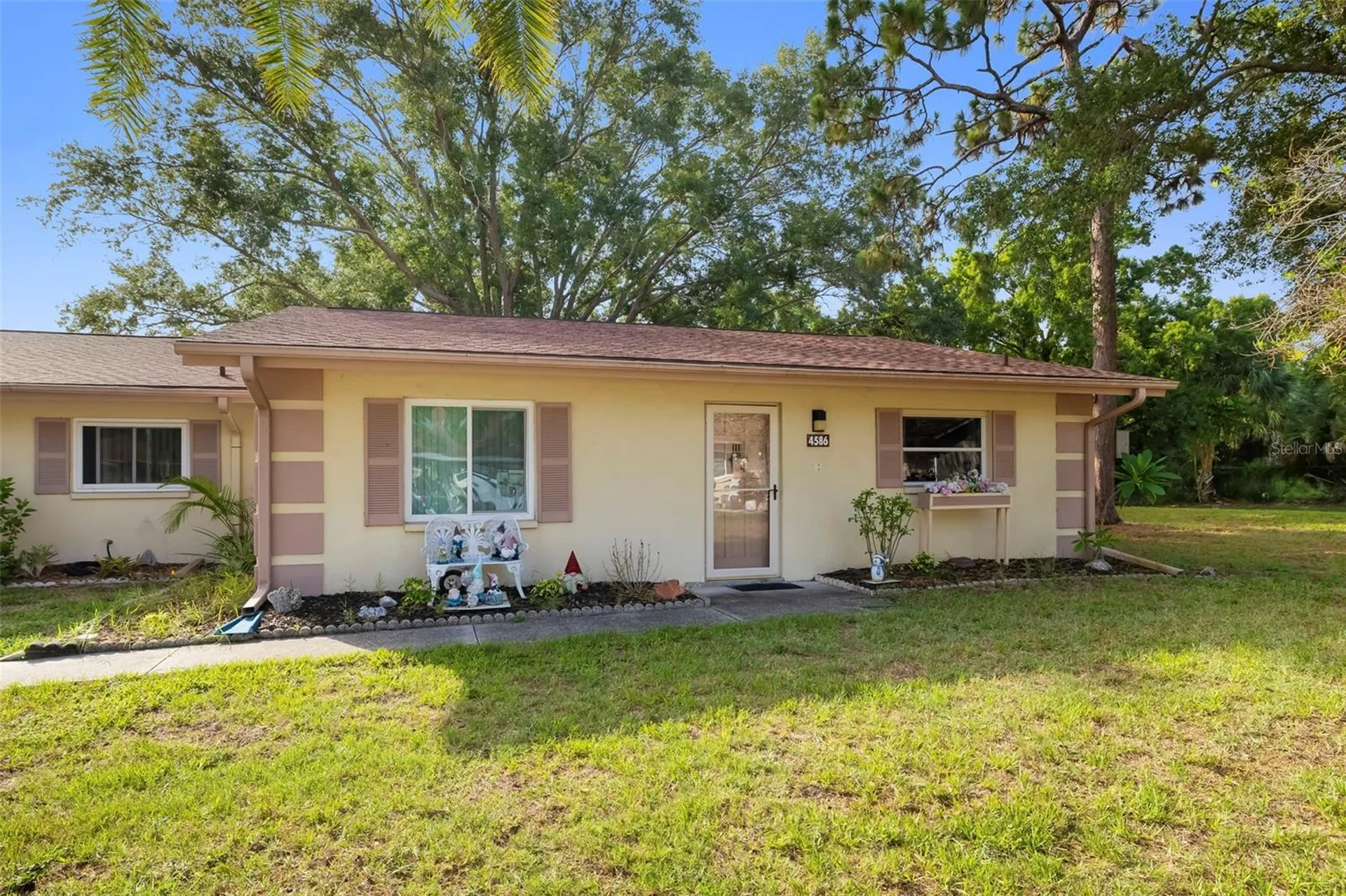 4586 Mohican Trail Sarasota FL 34233