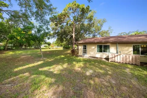 4586 Mohican Trail Sarasota FL 34233