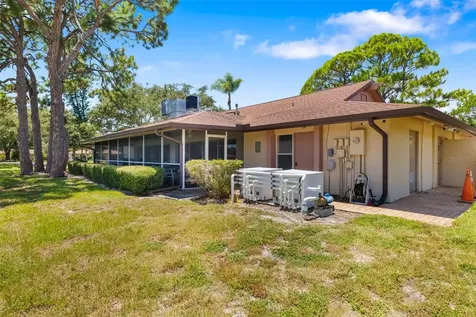 4586 Mohican Trail Sarasota FL 34233