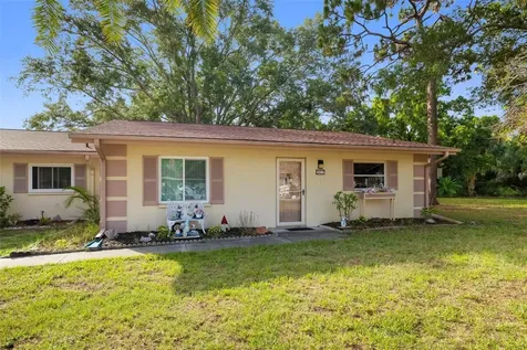 4586 Mohican Trail Sarasota FL 34233