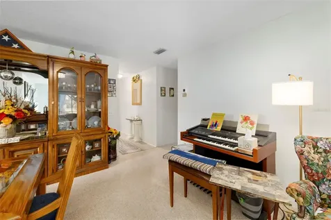 4586 Mohican Trail Sarasota FL 34233