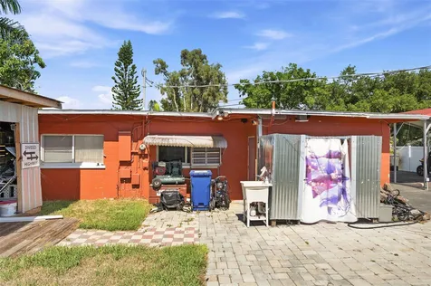 2908 18th Street W Bradenton FL 34205
