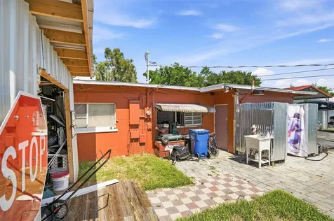 2908 18th Street W Bradenton FL 34205