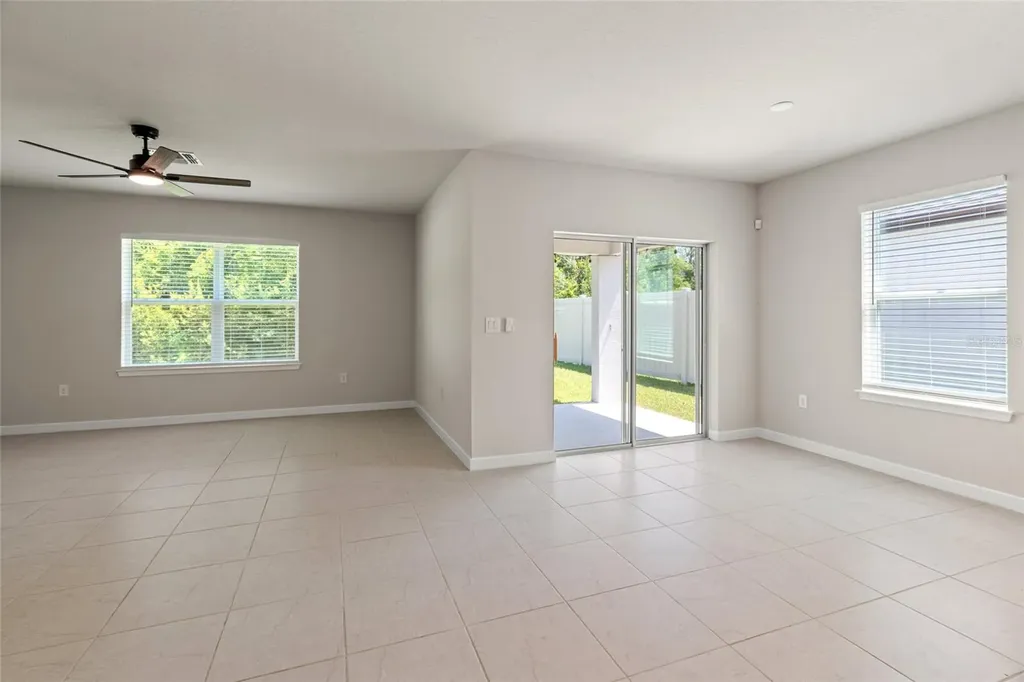 30309 Marquette Avenue Wesley Chapel FL 33545