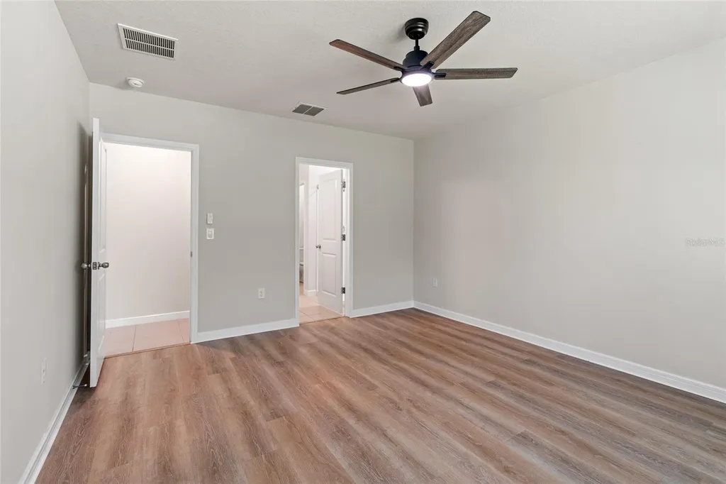 30309 Marquette Avenue Wesley Chapel FL 33545