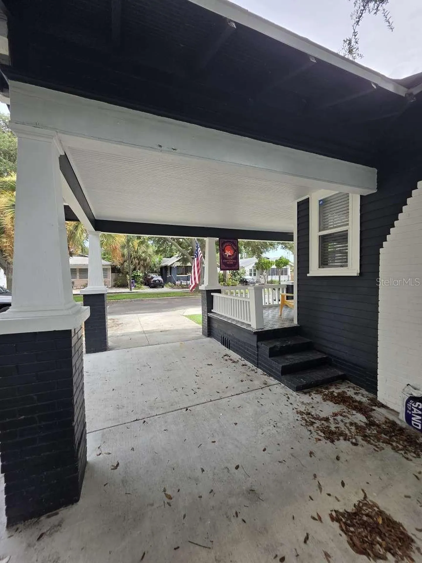 1035 9th Avenue S St Petersburg FL 33705