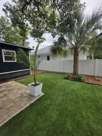 1035 9th Avenue S St Petersburg FL 33705