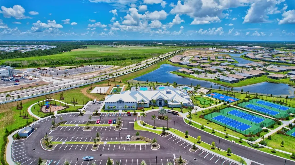 5409 Coral Reef Way Bradenton FL 34211