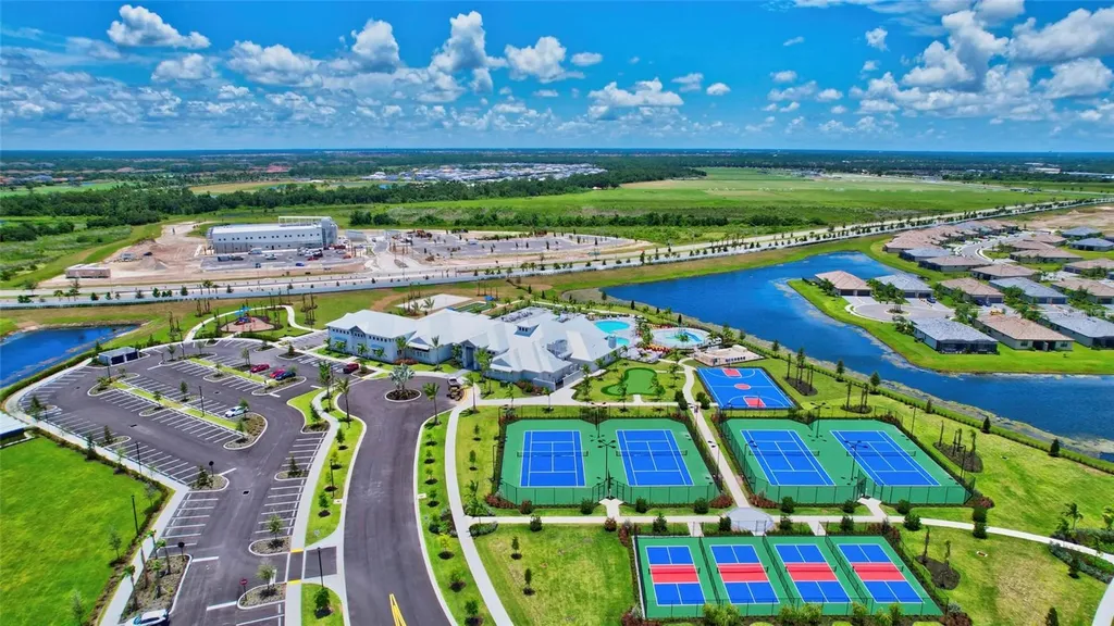 5409 Coral Reef Way Bradenton FL 34211