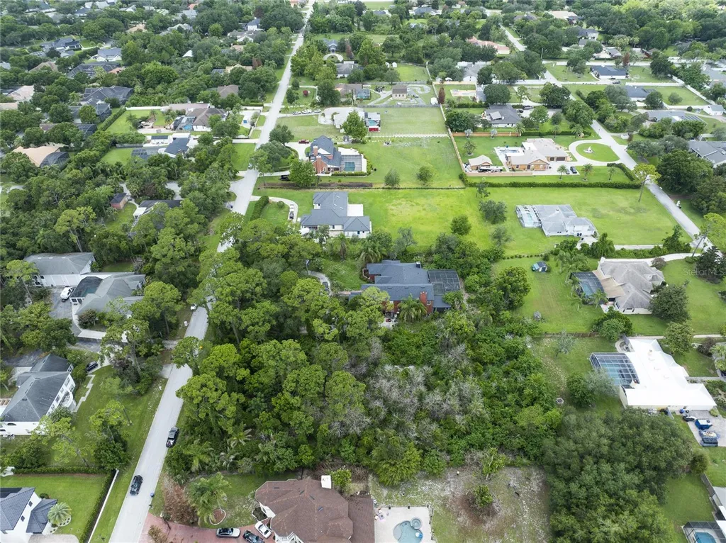 8053 Oakland Place Orlando FL 32819