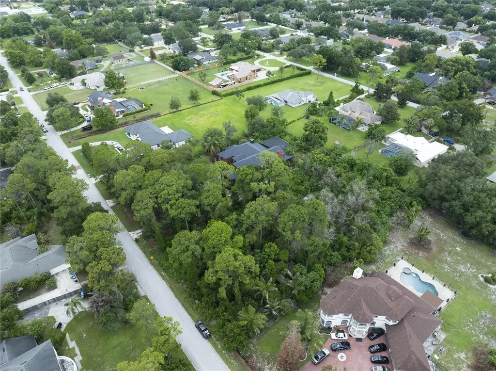 8053 Oakland Place Orlando FL 32819