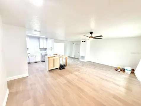 1518 Deming Drive Orlando FL 32825