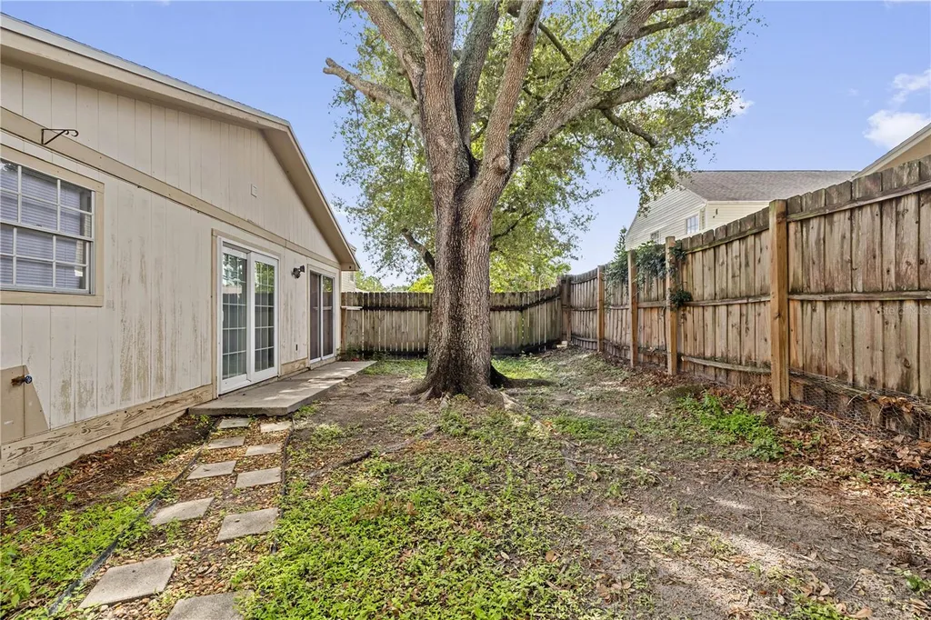 7607 Glades Court Tampa FL 33637