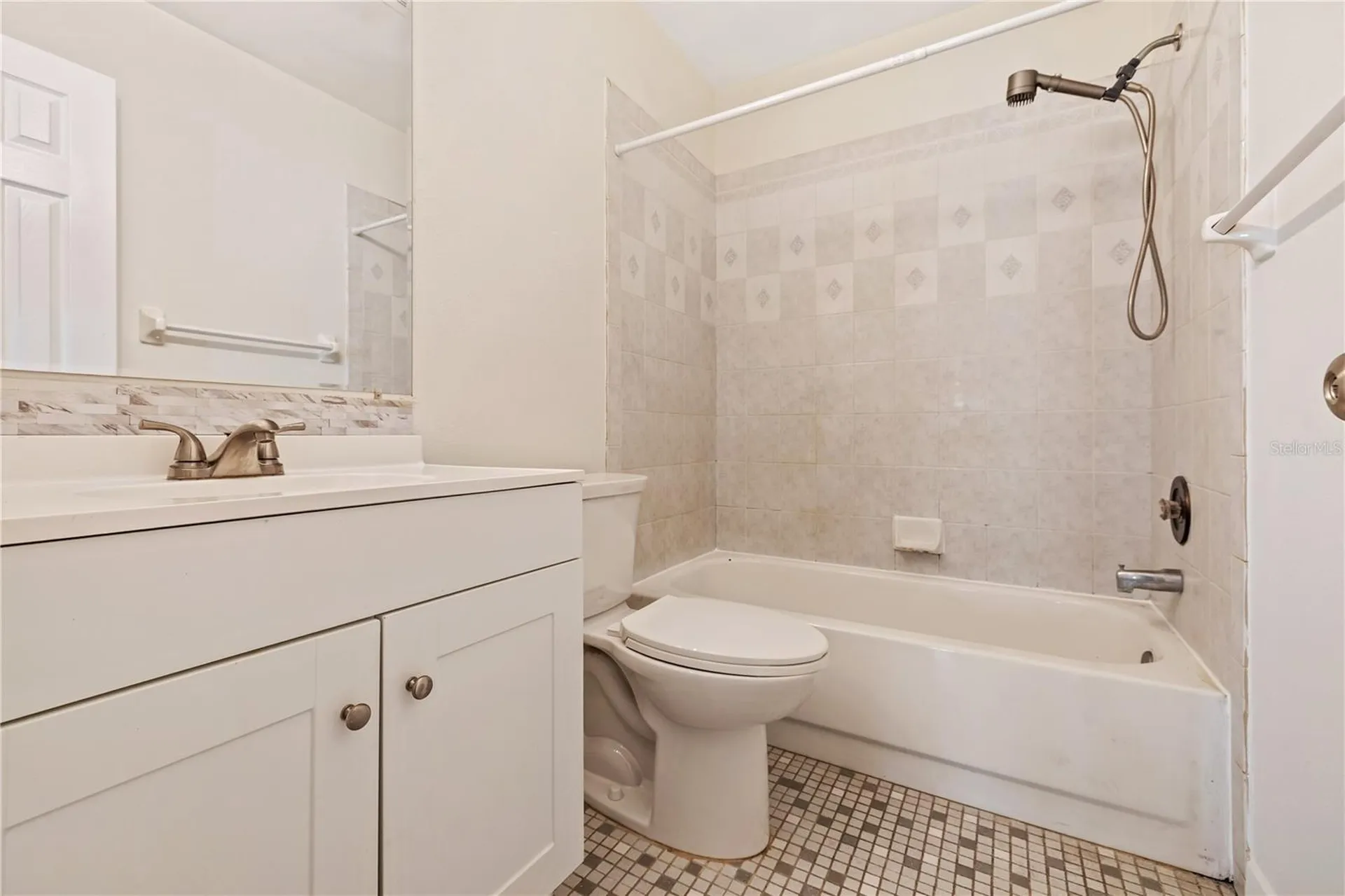 7607 Glades Court Tampa FL 33637