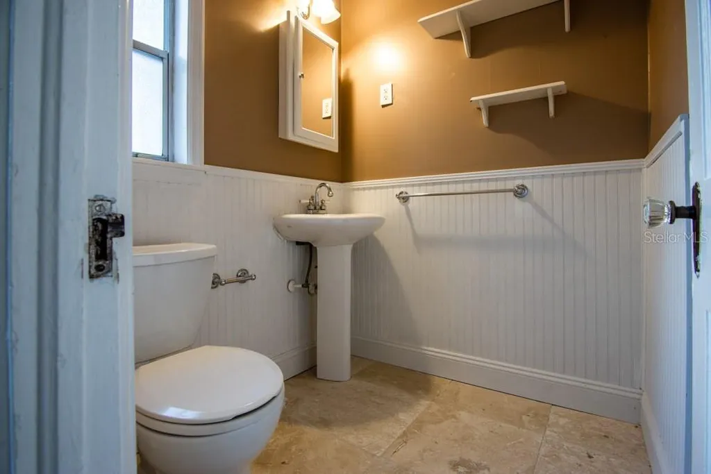 1840 Baylarian Boulevard Orlando FL 32806
