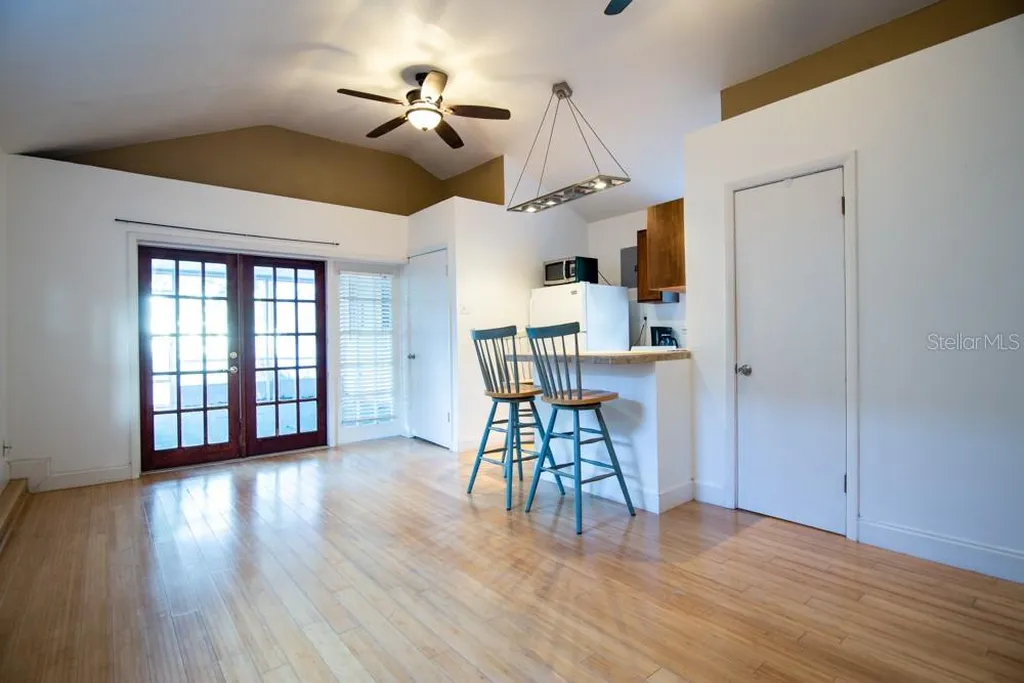 1840 Baylarian Boulevard Orlando FL 32806