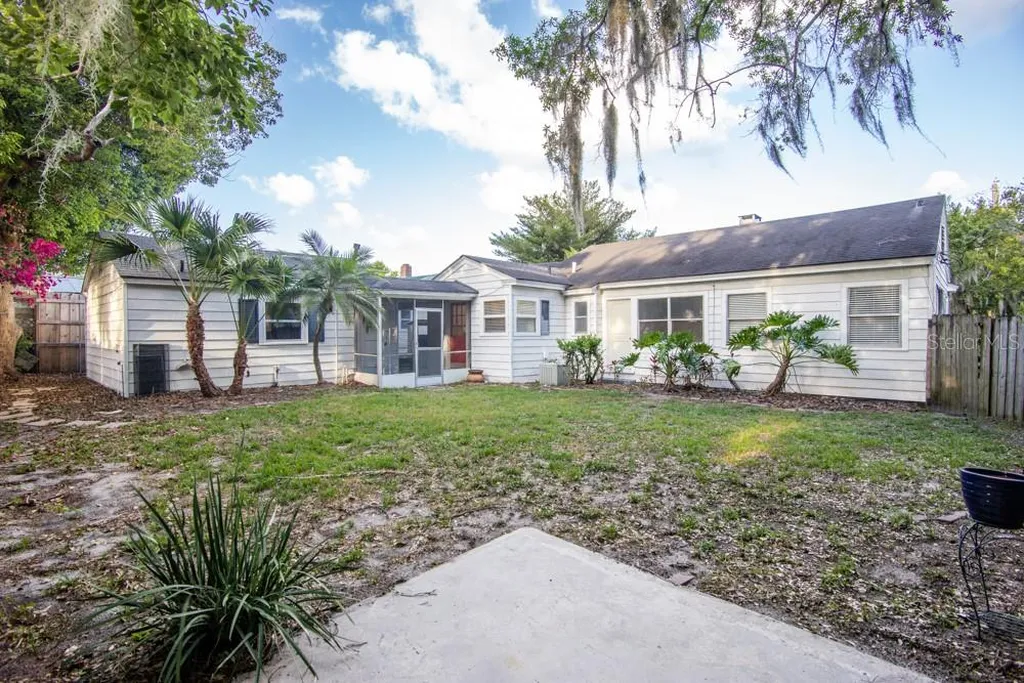 1840 Baylarian Boulevard Orlando FL 32806