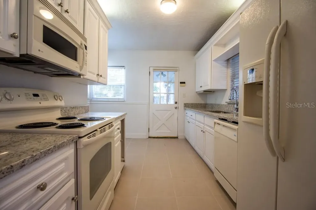 1840 Baylarian Boulevard Orlando FL 32806