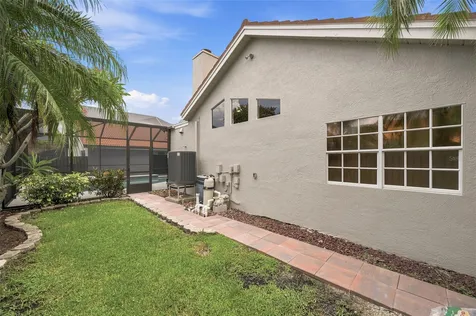 980 Live Oak Avenue NE St Petersburg FL 33703