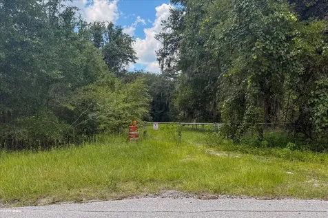 2810 Lundy Road Palatka FL 32177