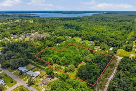 2810 Lundy Road Palatka FL 32177