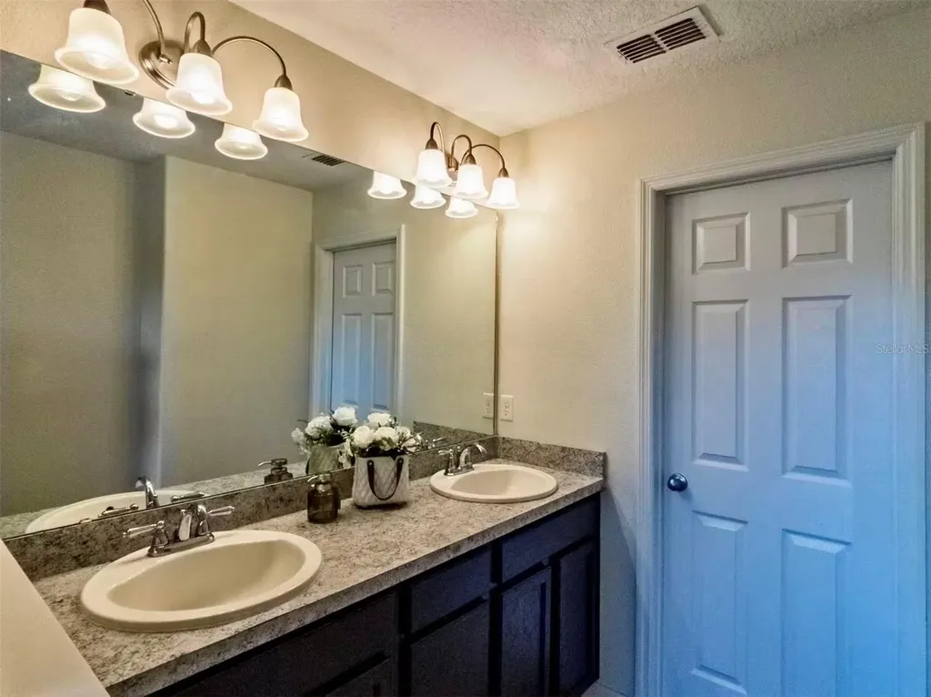 2144 Rookery Lane Sanford FL 32773