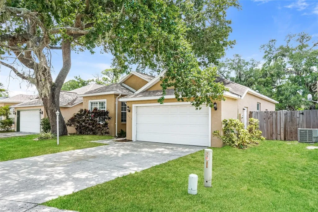 1840 Summer Walk Circle Sarasota FL 34232