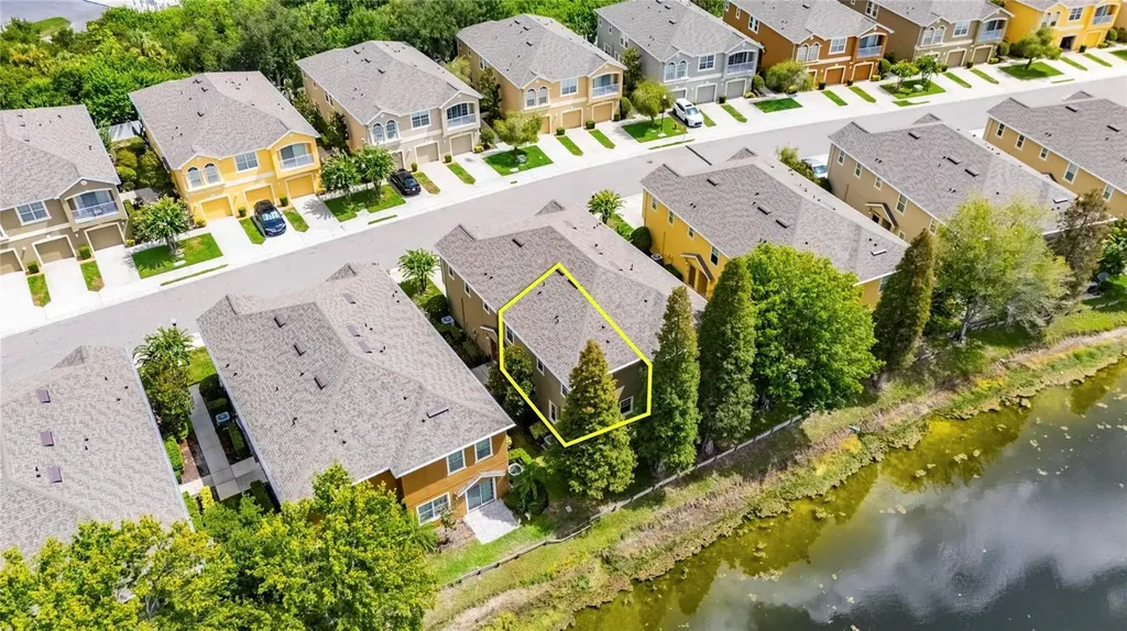 8833 Moonlit Meadows Loop Riverview FL 33578