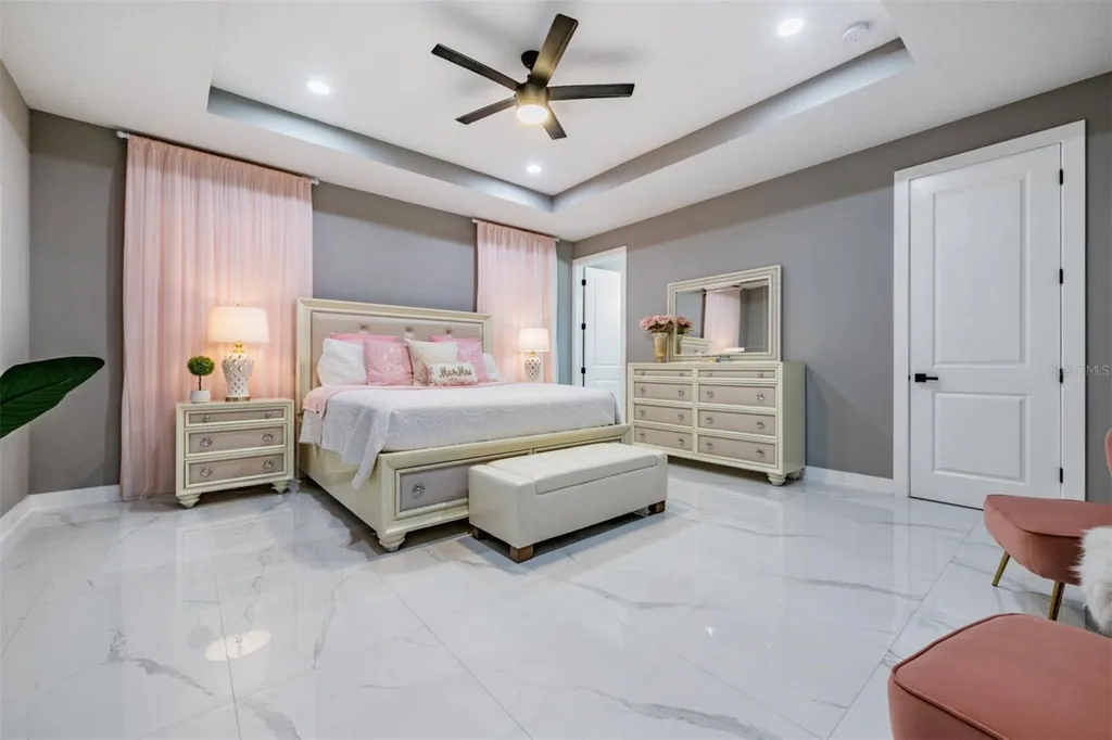 1804 W Sitka Street Tampa FL 33604