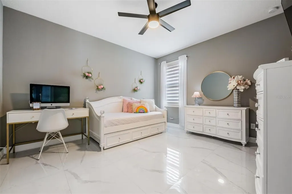 1804 W Sitka Street Tampa FL 33604