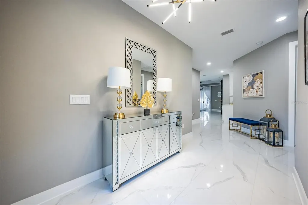1804 W Sitka Street Tampa FL 33604
