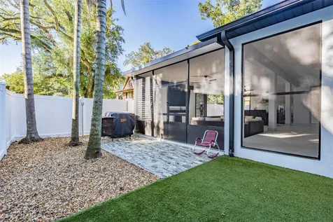 1804 W Sitka Street Tampa FL 33604