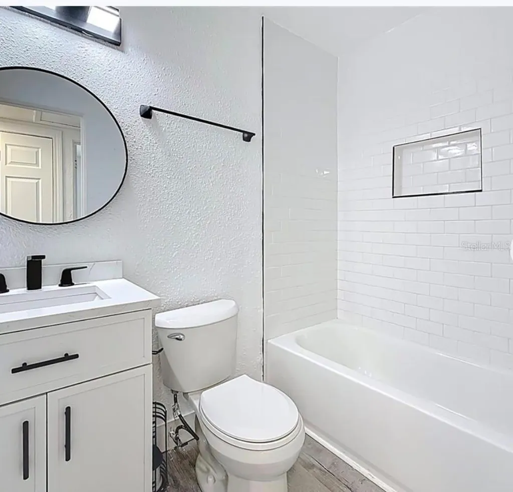200 Lewis Boulevard SE St Petersburg FL 33705