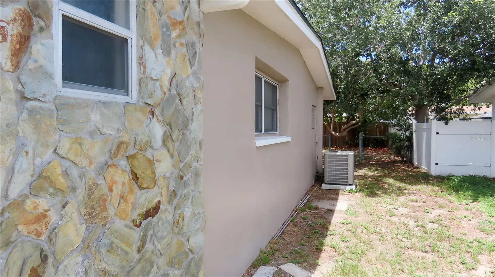 12208 105th Street Largo FL 33773