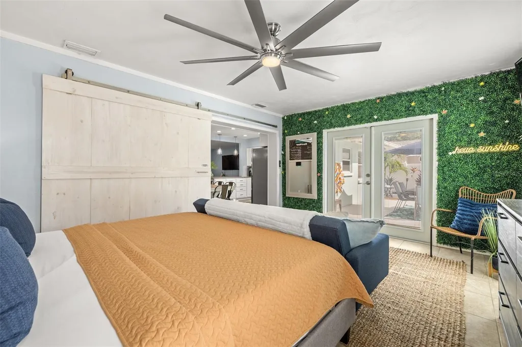 1405 Temple Street Clearwater FL 33756