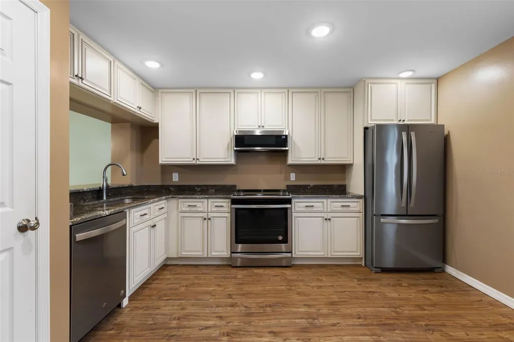 1 Tomoka Oaks Boulevard Ormond Beach FL 32174