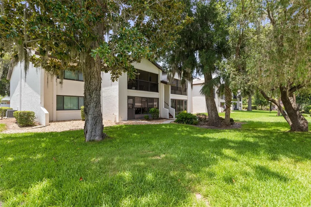 1 Tomoka Oaks Boulevard Ormond Beach FL 32174