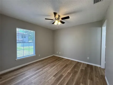 1151 W Minneola Avenue Clermont FL 34711