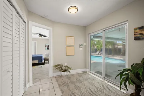 7001 52nd Lane N Pinellas Park FL 33781