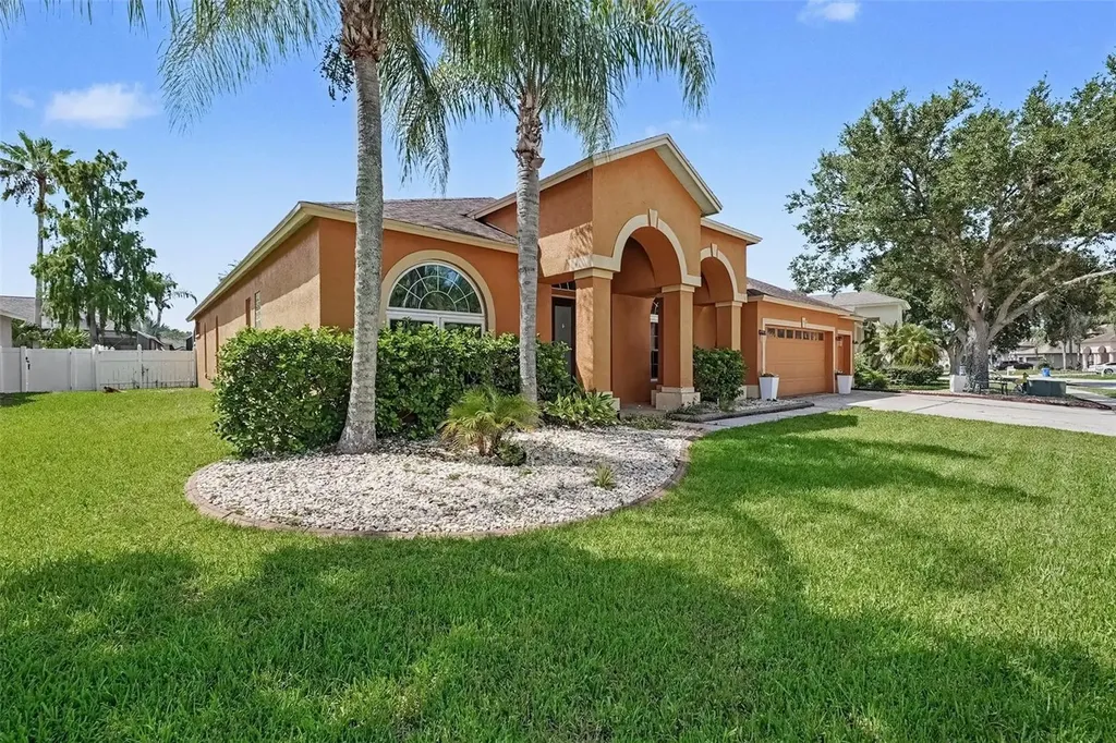 18425 Eastwyck Drive Tampa FL 33647